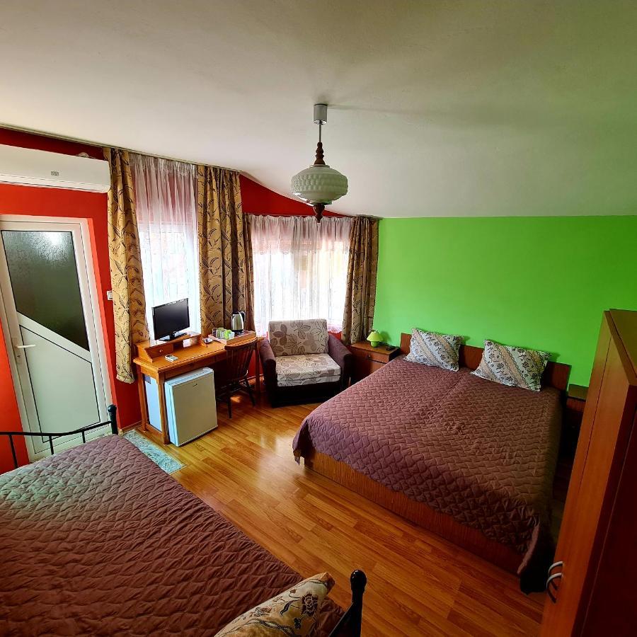 Fema Guest House Balcsik Kültér fotó