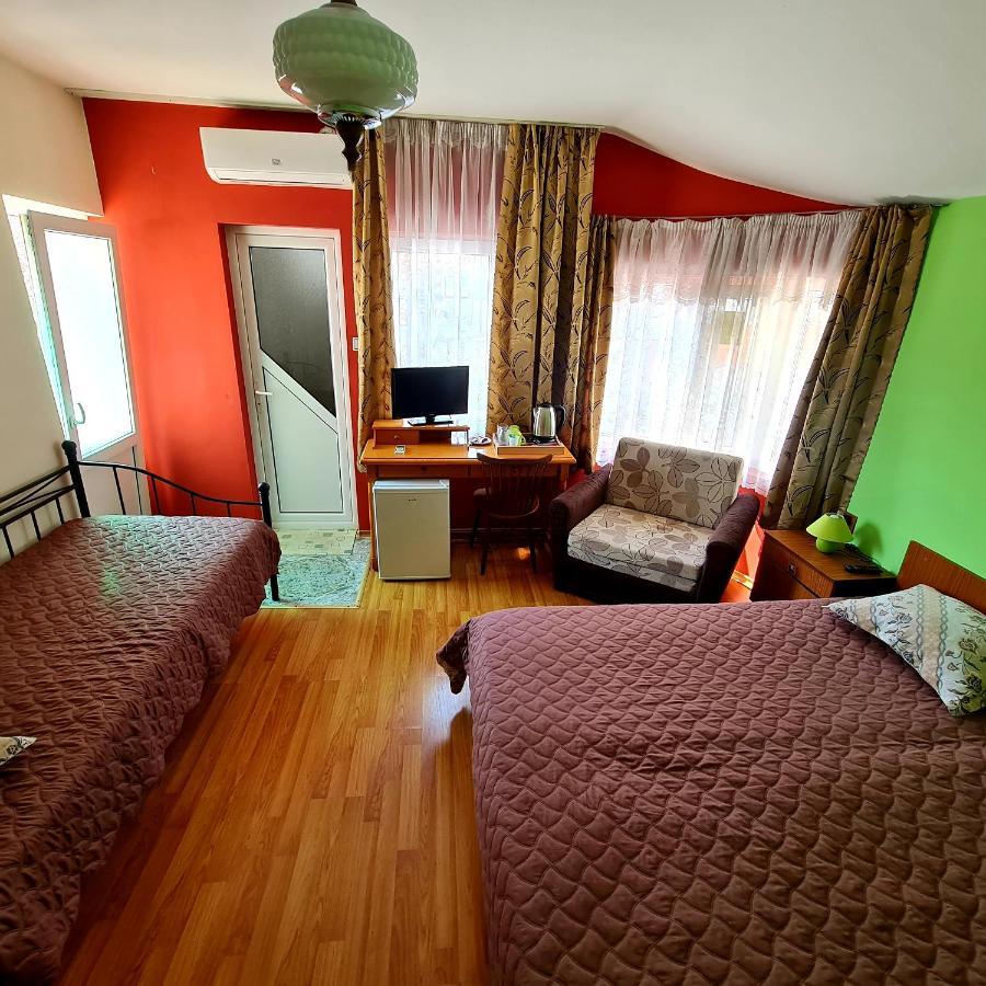 Fema Guest House Balcsik Kültér fotó