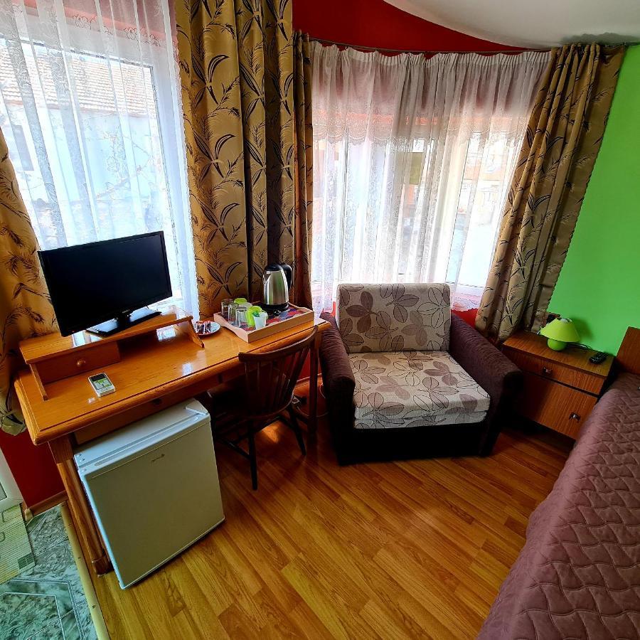 Fema Guest House Balcsik Kültér fotó