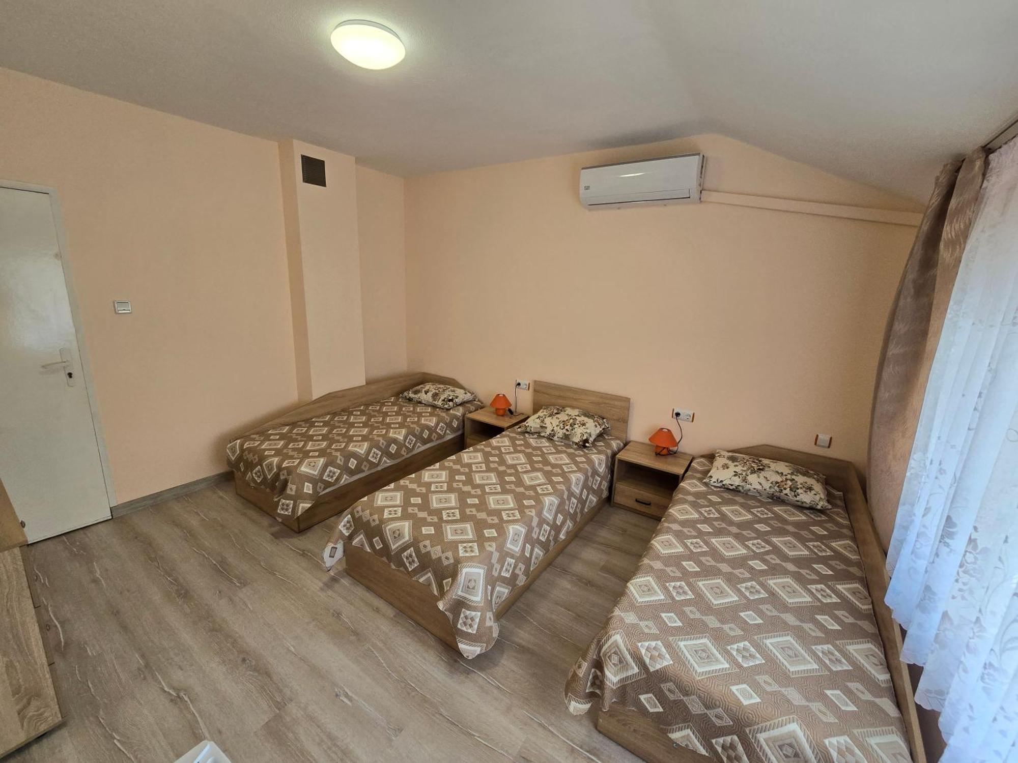 Fema Guest House Balcsik Szoba fotó