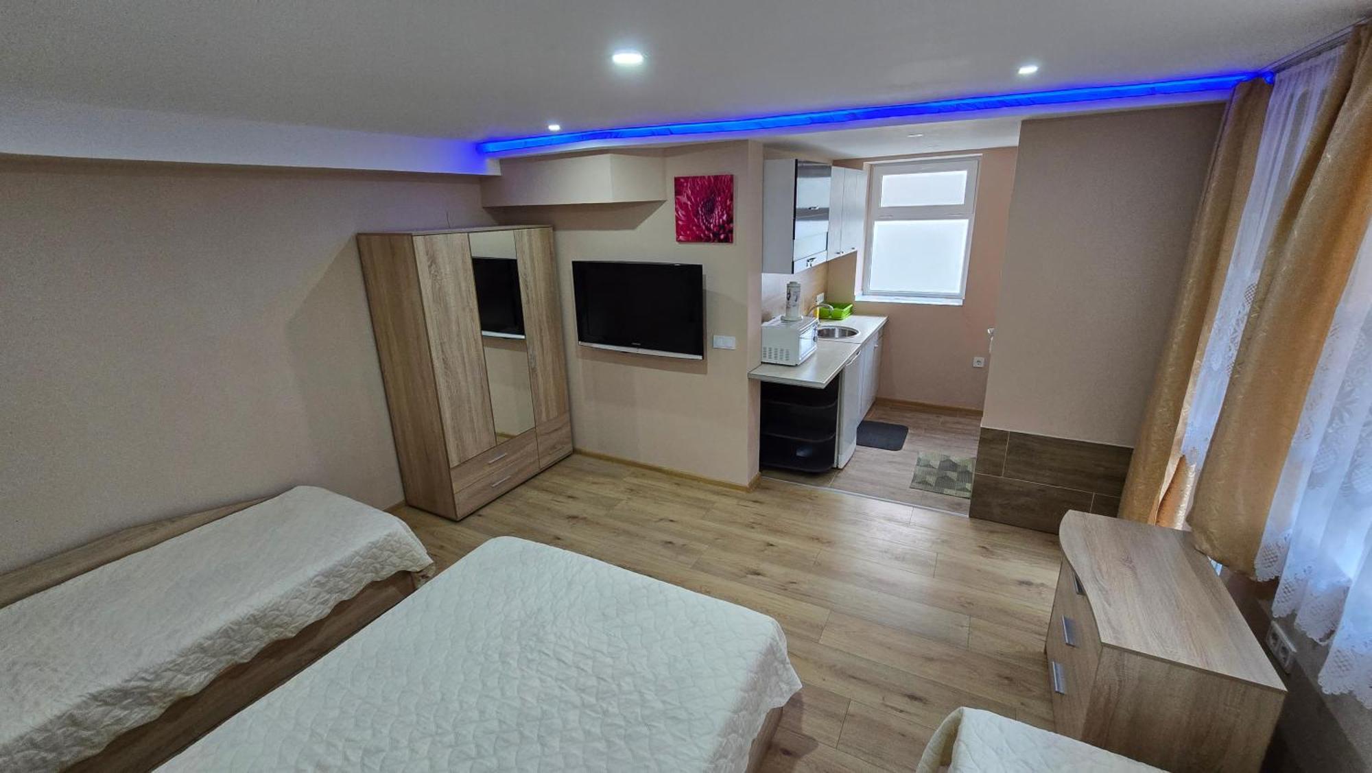 Fema Guest House Balcsik Szoba fotó