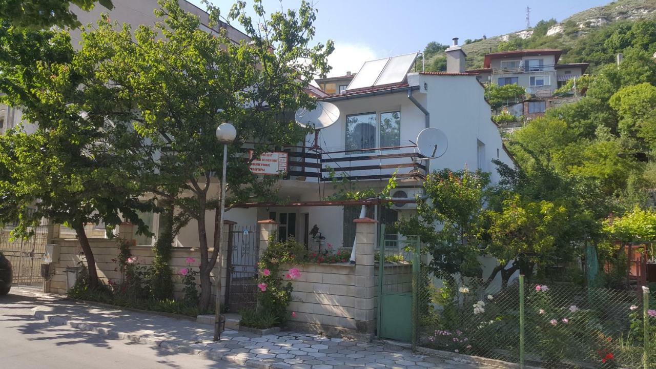 Fema Guest House Balcsik Kültér fotó